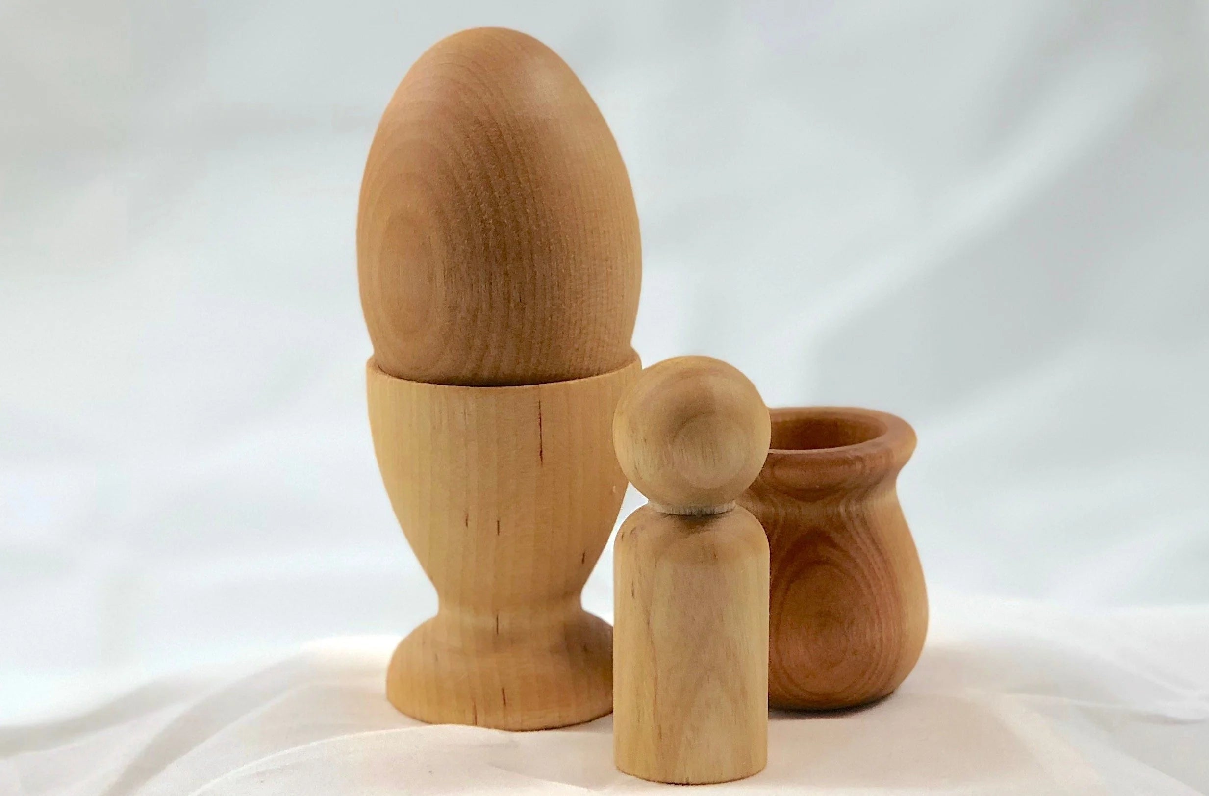 Egg with Cup and Peg with Cup