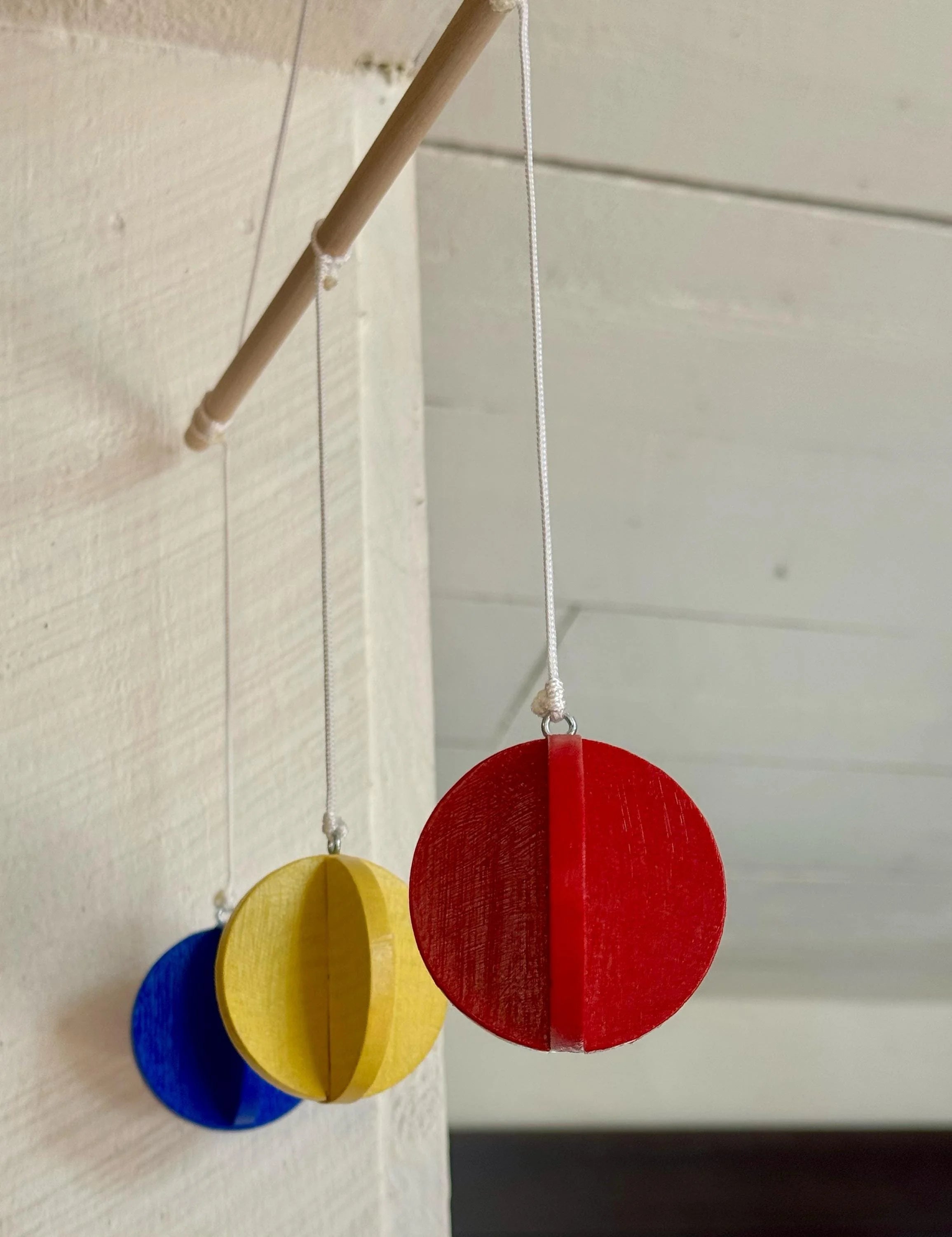 Primary Colors Mobile